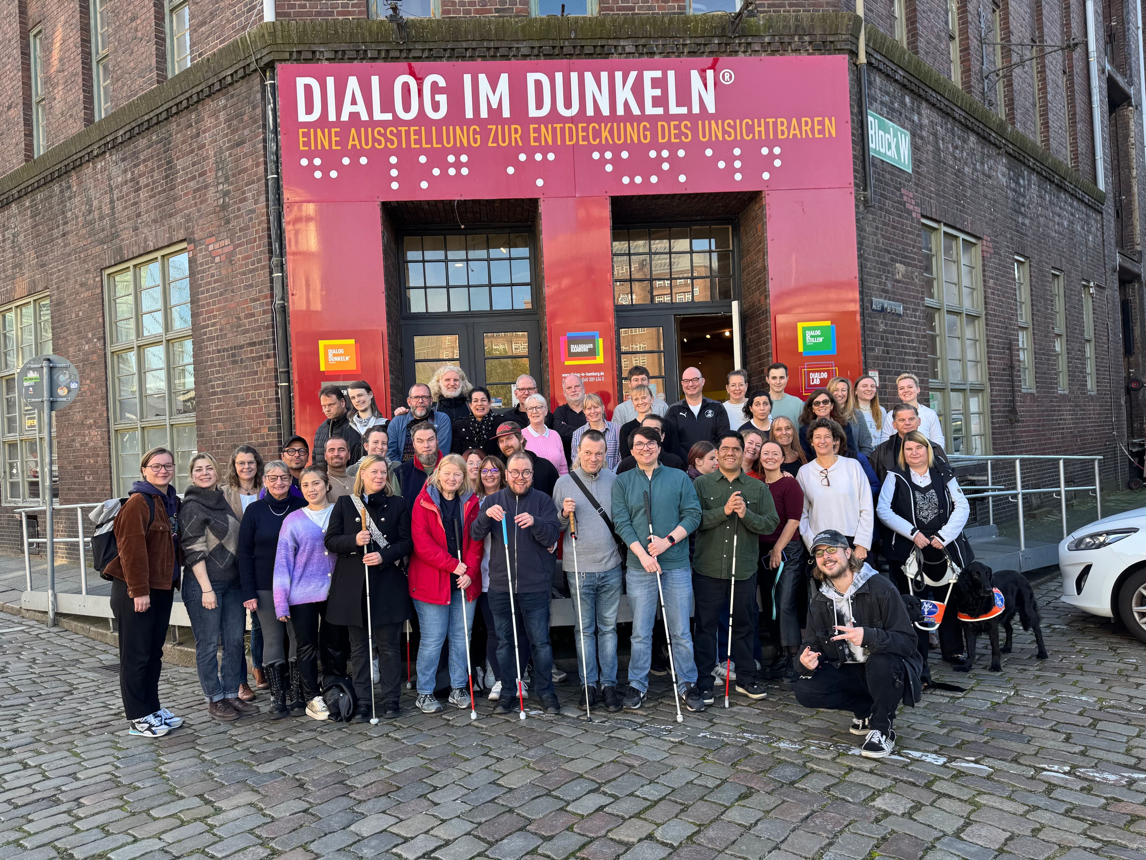 Gruppenfoto Dialoghaus 2025.jpg