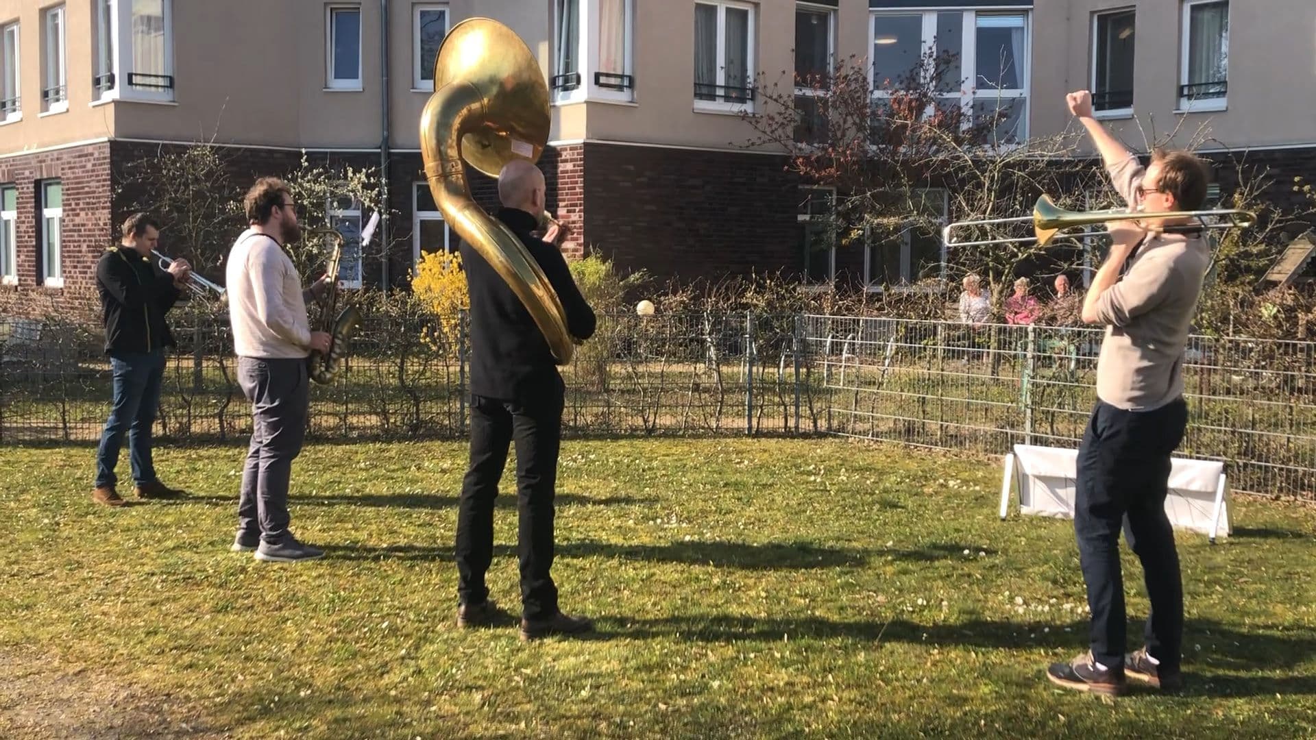 Konzert Altersheim © Ragtime Bandits.jpg